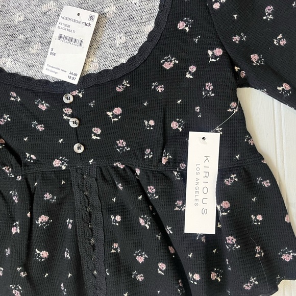 Kirious Los Angeles Long Sleeve Babydoll Floral Crop Top Waffle‎ Knit NWT Small - Picture 8 of 10